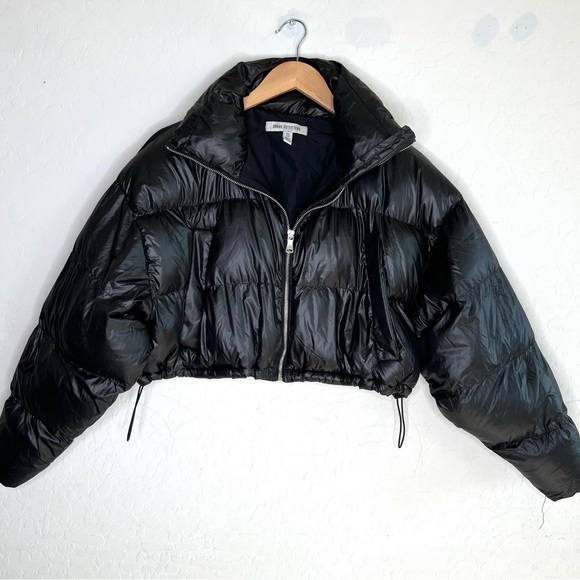 Urban Outfitters Taryn Cropped Puffer Jacket - Picture 4 of 7